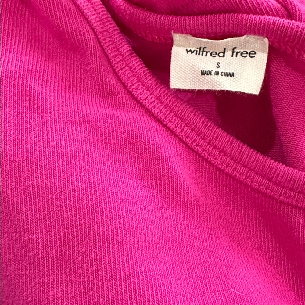 Aritzia Bright Pink Cropped Boxy Tee - Picture 5 of 5